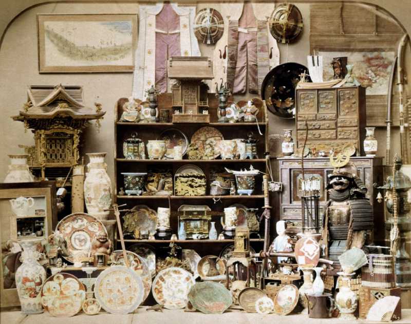 明治時代の骨董屋