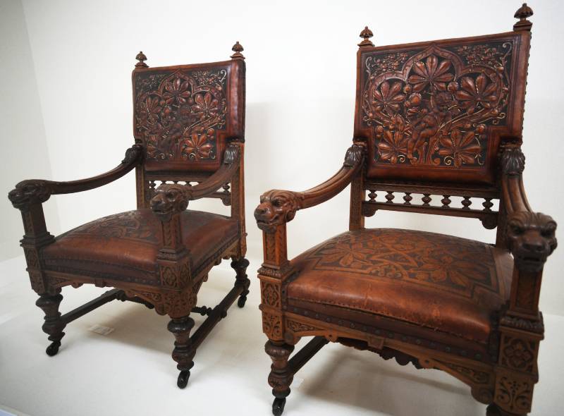 皇室で使われていた椅子